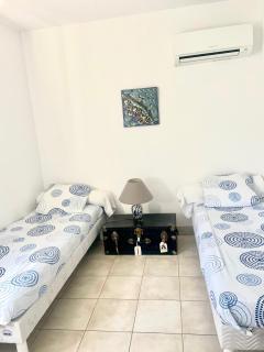 T3 à 100m commerces et plages - 1