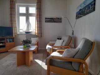 Gaestehaus-Gorch-Fock-Wohnung-4-mit-direktem-Meerblick - 1