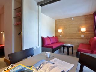 Studio divisible rénové au pied des pistes avec balcon - FR-1-181-2389 - 3
