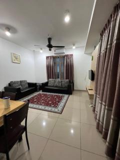 Farah Suite Viana Court - 3