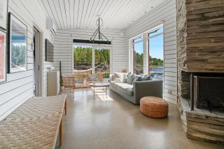 Cottage by the Sea - 3