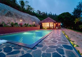 Pine Malhar Pool Stay by VOYE HOMES - Attappādi - 6