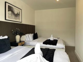 Spacious home in Woodhouse sleeps 9 guests! - 1