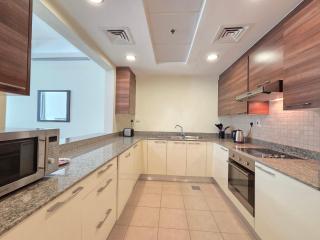 Vacay Lettings -Large 1 bed at bay square business bay - 6