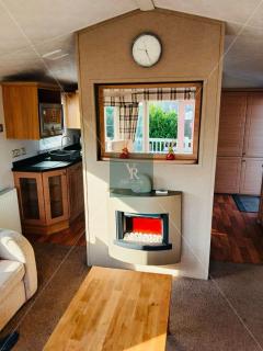 Vallie Retreats at Tattershall Lakes - - 3