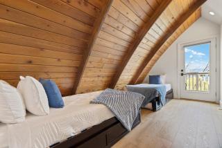 Cozy Mtn Cabin - Epic Views - Hot Tub - Fire Pit - 1