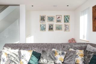 Artemis House - 500m from beach - Free Parking - Garden - 3