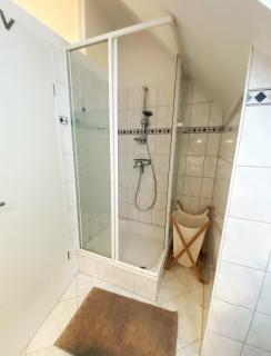 Ruhiges und zentrales Apartment in Wiesbaden - 3