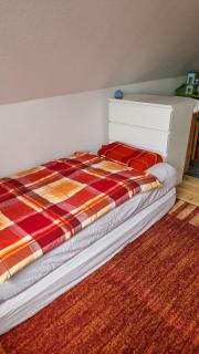 Helles Zimmer 18 qm in 6,5-Zi-Wohnung nähe Frankfurt, Hanau, Büdingen, Friedberg - 5