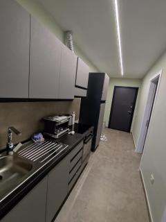 Green 2-bedroom apartment beach - 6