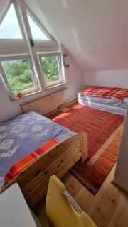 Helles Zimmer 18 qm in 6,5-Zi-Wohnung nähe Frankfurt, Hanau, Büdingen, Friedberg - Altenstadt - 9
