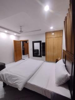 2-Bedroom Apartment near Islamabad International Airport Free Airport Pick and Drop - 2