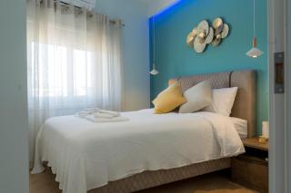 Highway Haven - Halandri - 3