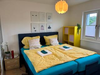 Gemütliche HEIMAT - Schlafzimmer, Esszimmer, Badezimmer - 0