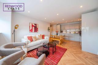 BRAND NEW PREMIUM SERVICED APARTMENTS, FREE PARKING, HIGH-SPEED WiFi, PERFECT FOR BUSINESS STAYS, FAMILIES, RELOCATIONS, EXTENDED STAYS, AND EMERGENCY ACCOMMODATION by REDWOOD STAYS - 4