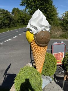 görsorth pizzeria &Kebaphaus - 6