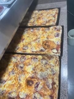 görsorth pizzeria &Kebaphaus - 3