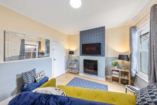 Cosy Modern Two Bed Terrace - 5