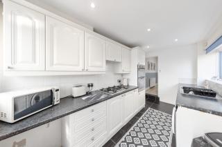 Cosy Modern Two Bed Terrace - 5