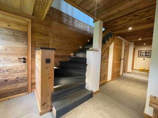 Glacier Cottage - 1