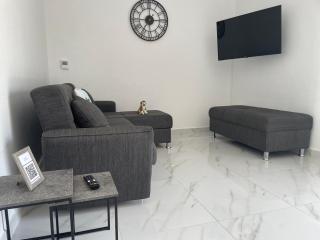 SeaView Peramos 1 - 1