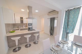 Seashells 1 min to seafront & Sliema - 3