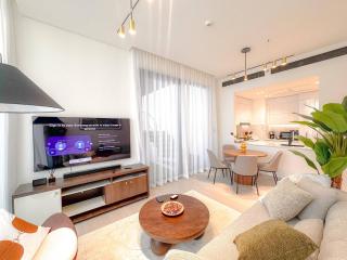 2 Bed, Private Pool, Big Terrace, Solysian Stay - 0