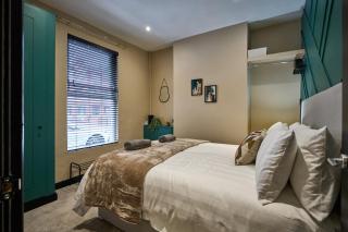 5 Bed House - Belfast - 8