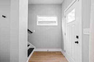 Luxury Retreat Near Downtown - 5