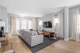 City Villa with Yard 2 car Garage - 1