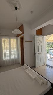 Leta Syros island - Ermoupoli - 4