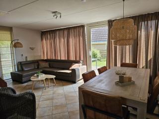 Beautiful home near the beach - 8