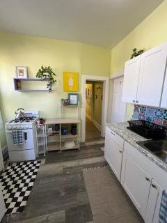 Comfy Private Rooms in Historic Mansion - Baltimore - 3