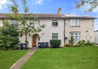 Private Room in North London Near Tube and Tottenham Hotspur - 4