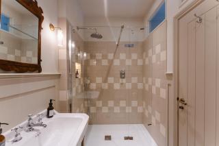 The 3 Acres Inn & Restaurant - 9