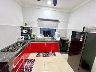 Sunlight Homestay Selandar Melaka - Malacca - 1