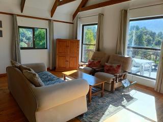 Fijnbosch Cottage and Camping - Stormsrivier - 2
