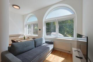 Ausblick Apartments I modern, zentral, zum Wohlfühlen I 5 Min zu Fuß zu Therme, Kurpark & Natur I WLAN, Parkplatz inklusive I kontaktloser Check-in - 6