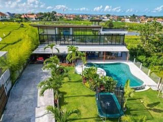The Ultimate Canggu Getaway! - Kerobokan - 0