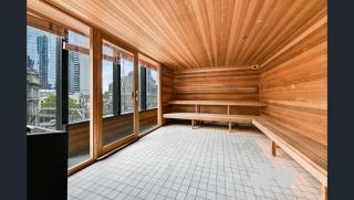 13D Abnb-Style Modern 2BR Apartment with Free Parking & Sauna near MCEC - 6