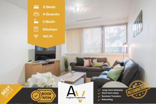 Spacious Two-Bedroom Apartment - Central Location, 7 Mins from Station, Perfect for Business or leisure Stays By AV Hughes Properties - 0