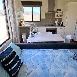 Blenny Park Guesthouse - 5