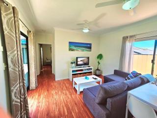 Blenny Park Guesthouse - 3