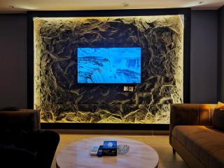 Two Bedroom Executive Suite Gold Crest Mall DHA Phase 4 - 9