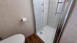 Gemütliches Ferienhaus in der Eifel mit Pool, Tennisplatz, Minigolf und nahem See - 3