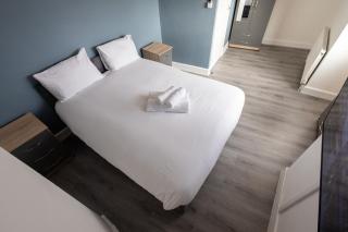 Large 4-Bedrooms Corporate Flat, Free Parking - Amazing Location - 7