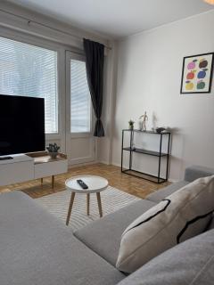 Cosy downtown apartment with balcony - 7