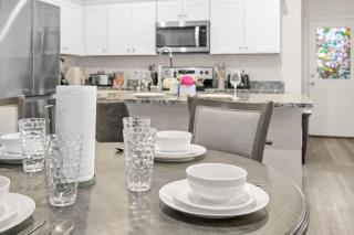 Modern 3BR Home in San Antonio - 6