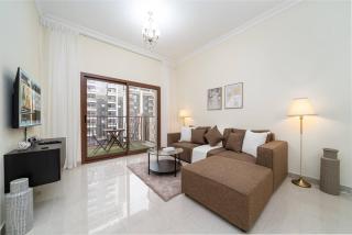 Bright and Stylish 2 Bed Home Opposite Circle Mall - 9