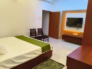 V & Q Homestay - Guwahati - 0